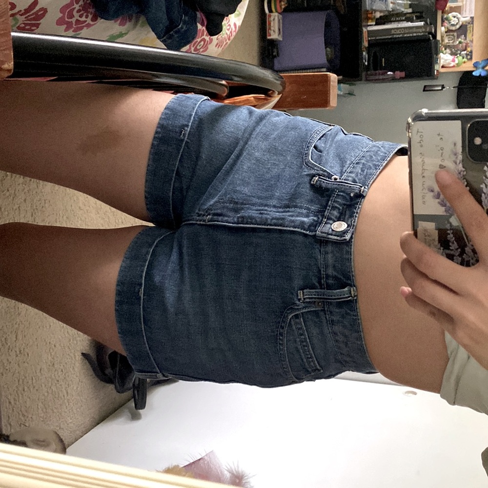 Gap High rise shorts/ mom shorts